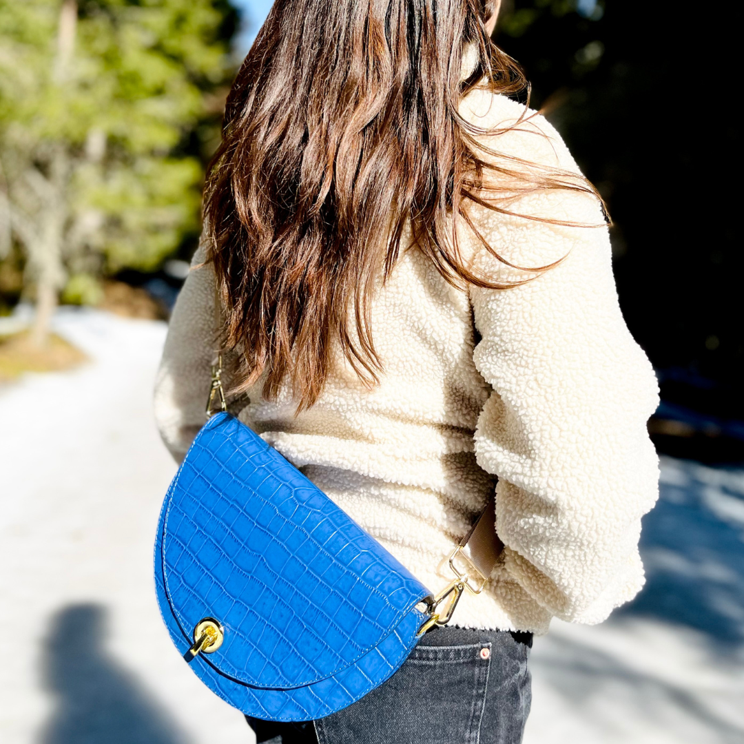 Halfmoon medium bag - blue croco embossed